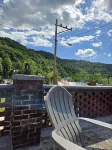 Spacious Home Ample Parking1/2 Mile from the Hatfield and McCoy Trails!