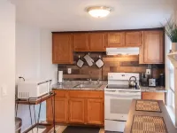 Simple Modern Elegance with Hudson Valley Mountains backdrop, 3rd Fl Hotels in Newburgh
