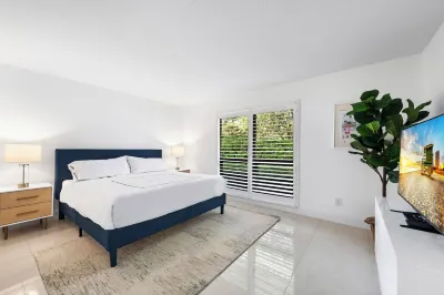 PGA National Private Entrance Condo - Newly Renovated Hotel in zona Karen T. Marcus Sandhill Crane Access Park