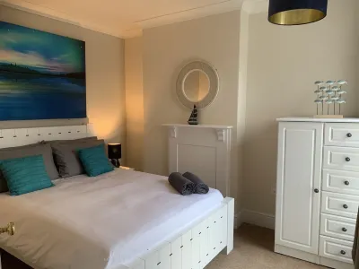 Smart & Comfortable 3 Bedroom Victorian House Các khách sạn gần Norfolk Wildlife Trust – Hickling Broad and Marshes nature reserve
