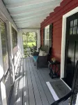 Cottage in the Oaks  is a  restored Historical Cottage from the late 1800’s - Wi-Fi