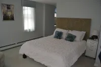 High End Apartment in Downtown  Hallowell