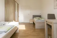 Spacious apartment with balcony and elevator with mountain views