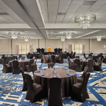 DoubleTree by Hilton Williamsburg