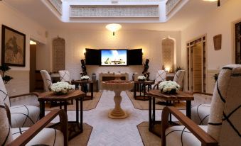 Riad Wazani Square & Spa