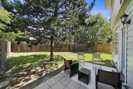 Cozy Retreat home in the Heart of Conroe Отели в г. Конро