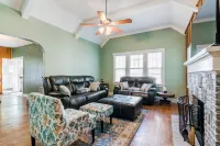 Walk To Aggieville from Brick Cottage with Man Cave, Shuffle Board, Back Yard