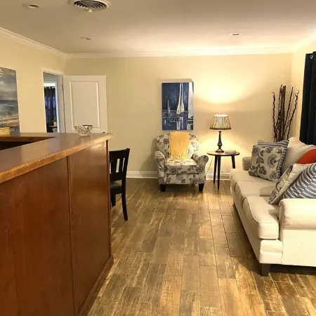 College St B&B -Close to Casinos/Pet Friendly!