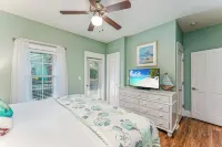 Barefoot Getaway is your perfect poolside paradise!