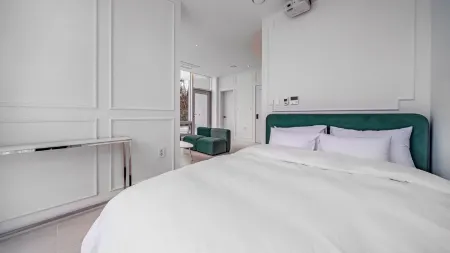 Gyeongju Breathtaking Отели рядом с достопримечательностью «Submerged Tomb of King Munmu»