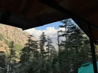 Blue Moon Homestay Hotels in Kasol