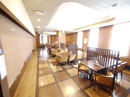 Hotel Route-Inn Gifuhashima Ekimae