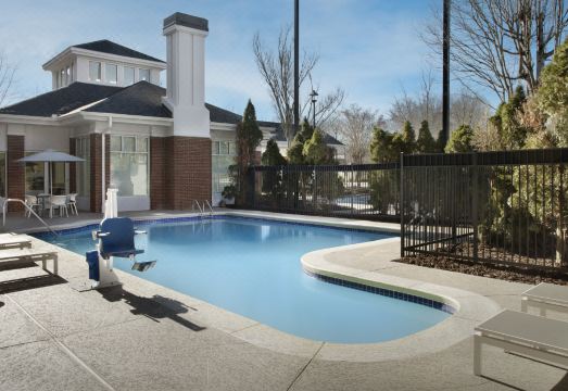 호텔 내부 비교