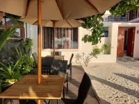 Comfy Cool Breeze by EMzaz Hotel a Dhiffushi