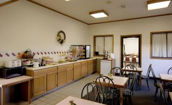 Americas Best Value Inn and Suites Nevada