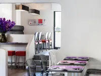 Ibis Styles Beaulieu-Sur-Mer فنادق في إز