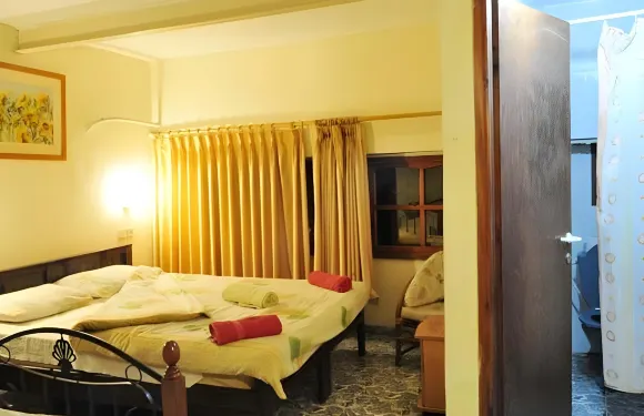 阿卡門旅館&汽車旅館