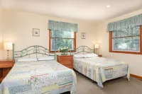 Bear Brook Lodge - Large house with pool