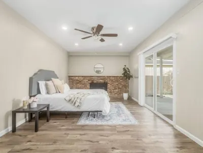 Clovis House | 2 Car Garage | Backyard | 4BR /2BTH