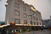 Hotel Radiance Hotels in Bareilly