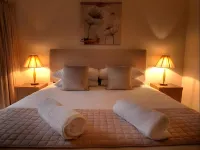 Azjure Studio Retreat Hotels in Ballandean