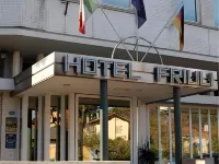 Hotel Friuli Các khách sạn gần Piazza Primo Maggio