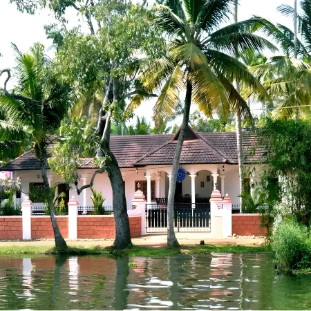 Sunny Days Homestay Alleppey