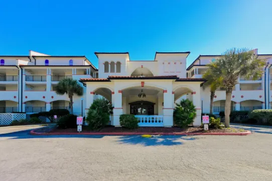 Oceanfront 2 Bedroom Condo! Villa Capriani