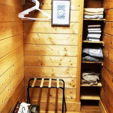 Pet Friendly with Mountain Views on 151 BrewRidge Trl Near Wineries~Hikes~Skiing