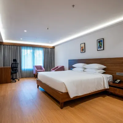 Lilac Hotel Guruvayur Hotels near Chavakkad Beach