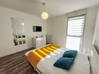 Grand Balcon, Piscine et proche du Port