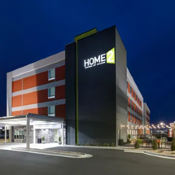 Home2 Suites by Hilton Tulsa Airport Hotels near Maxwell Park