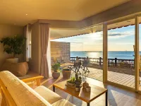 snow peak glamping ​TOKUSHIMA KOMATSUSHIMA​ Hotel a 