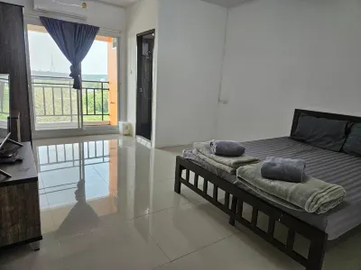 Beston Apartment Hemaraj Hotels in Pluak Daeng
