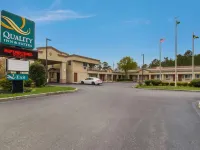 Hibiscus Inn & Suites Hotels in Absecon