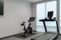 特洛伊希爾頓惠庭套房飯店 - 健身房