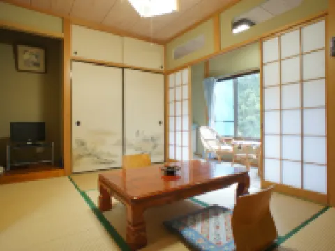 Sightseeing Inn Honjin Hotel di Akiruno