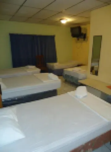 Centro Yayabo Hotels in 