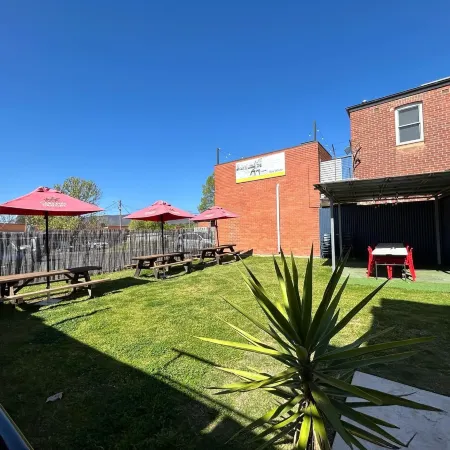 Woolpack Hotel Tumut
