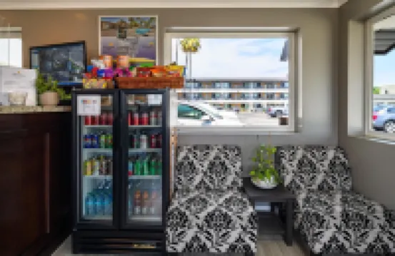 วากาบอนด์อินน์ วิตทิเออร์