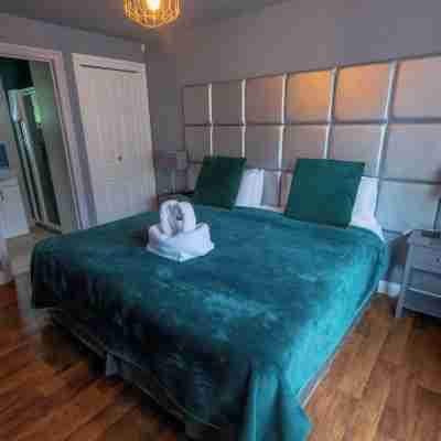The Farmers Boy Inn Guest House Rooms