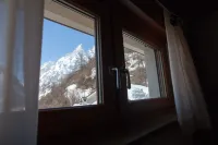 Hotel Vallée Blanche Courmayeur - Mountain view