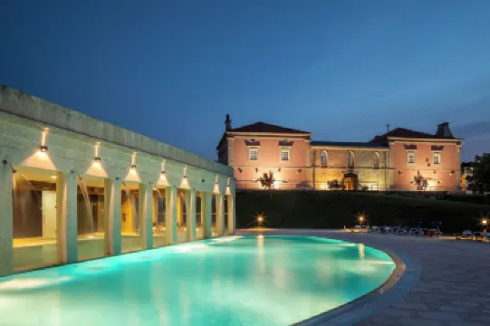 カサス ノバス カントリーサイド ホテル スパ & イベンツ のホテル