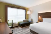 Holiday Inn Express & Suites CINCINNATI NE - REDBANK ROAD by IHG