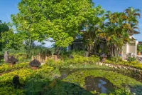 Silent Waters Villa - 5-Star
