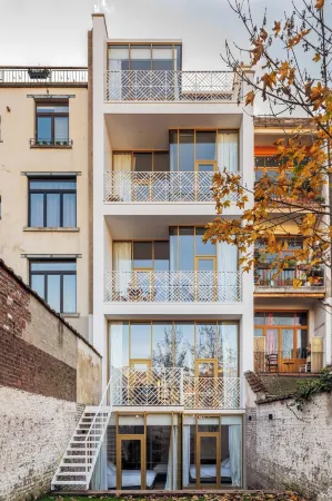 Top Floor New Duplex Stunning View In Trendy St Gilles Отели рядом со станцией Брюссель-Южная железнодорожная станция