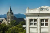 金普頓阿拉斯酒店