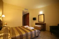 Hotel Tesoro - شرفة