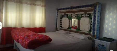 Iceland Hotel & Restaurant Отели в г. Malam Jabba