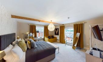 Lion & Swan Hotel